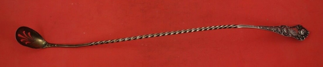 Shiebler American Beauty Sterling Silver Claret Ladle 14 5/8": Shiebler American Beauty Sterling Silver Claret Ladle 14 5/8" This exquisite claret ladle is crafted from sterling silver by the renowned maker Shiebler, featuring the elegant American Beauty pattern.