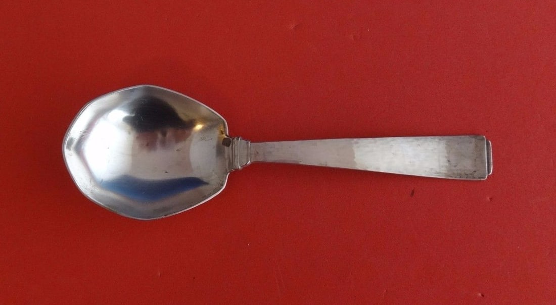 Koch & Bergfeld Belle Epoque Hammered Sterling Silver Preserve Spoon 7 1/8: Koch & Bergfeld Belle Epoque Hammered Sterling Silver Preserve Spoon 7 1/8 This exquisite preserve spoon from Koch & Bergfeld features a stunning Belle Epoque hammered design, showcasing the craftsman