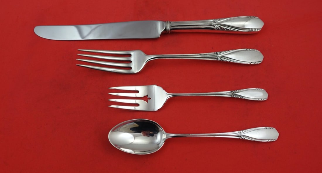 Manchester Polly Lawton Sterling Silver 4-Piece Dinner Set: Manchester Polly Lawton Sterling Silver 4-Piece Dinner Set Enhance your dining experience with this exquisite Polly Lawton 4-piece dinner setting, crafted in sterling silver by Manchester. This elegan