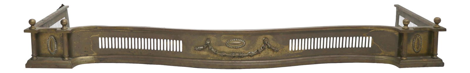 Elegant Brass Fireplace Fender with Medallions and Swag Trim: Elegant Brass Fireplace Fender with Medallions and Swag Trim Elevate your home decor with this sophisticated classical brass fireplace fender, featuring an elegantly curved front adorned with applied