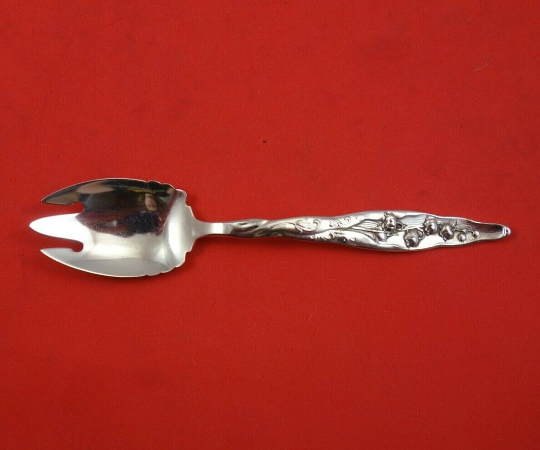 Whiting Sterling Silver 5 Inch Lily of the Valley Ice Cream Fork: Whiting Sterling Silver 5 Inch Lily of the Valley Ice Cream Fork This exquisite 5" ice cream fork features the elegant Lily of the Valley pattern by Whiting. Crafted from high-quality sterling silver,