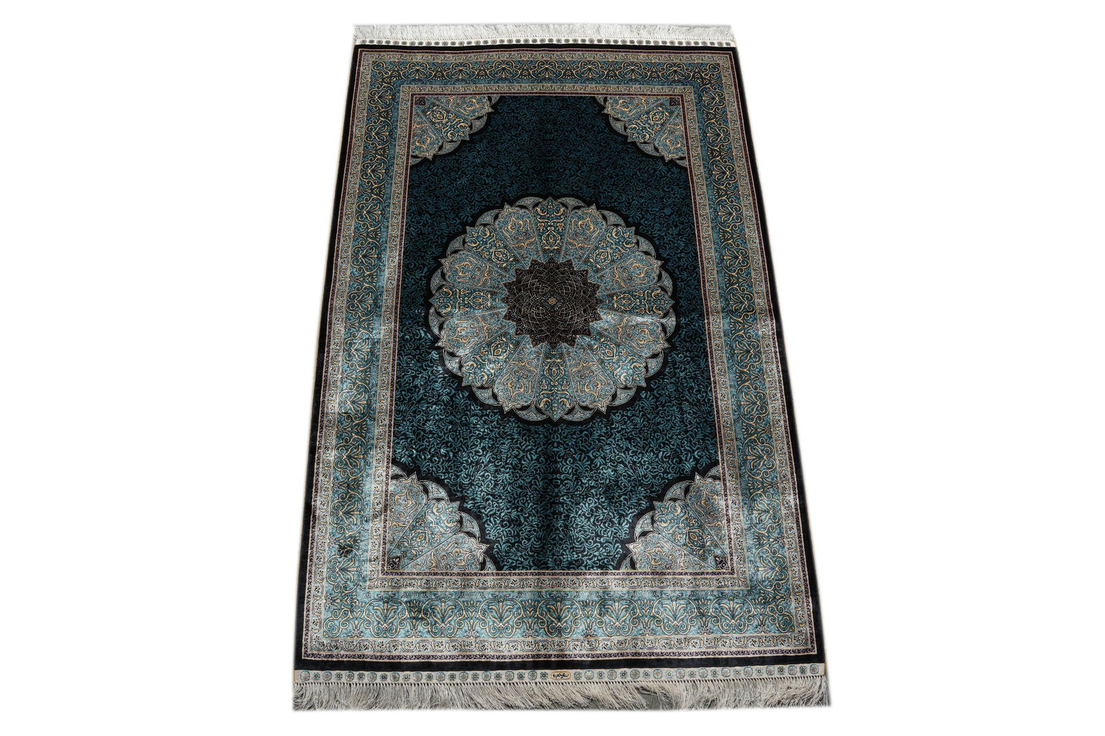 Hand Knotted Turquoise Silk Rug 4.6 x 6.9 Artistic Accent Piece: Hand Knotted Turquoise Silk Rug 4.6 x 6.9 Artistic Accent Piece Free continental US Shipping This hand-knotted silk rug features a vibrant turquoise hue and intricate, finely detailed patterns. Crafte