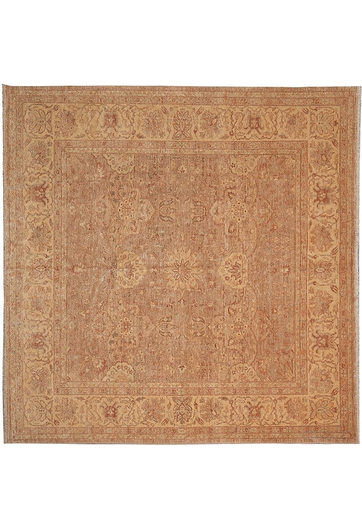 Chobi Peshawar Hand-Knotted Wool Rug 107 x 109 in Zigler Pattern Pakistan: Chobi Peshawar Hand-Knotted Wool Rug 107 x 109 in Zigler Pattern Pakistan Free continental US Shipping This is a hand-knotted Chobi Peshawar area rug made in Pakistan. Featuring a square shape, the ru