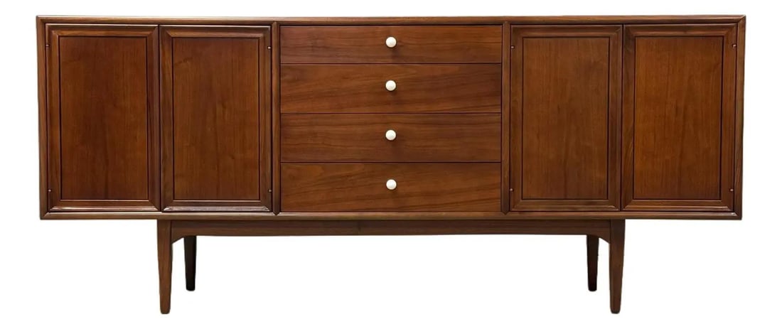 Mid Century Modern Kipp Stewart Walnut Credenza for Drexel: Mid Century Modern Kipp Stewart Walnut Credenza for Drexel This exquisite mid-century modern walnut credenza, designed by Kipp Stewart and Stewart MacDougall for Drexel's Declaration line, is a stunni
