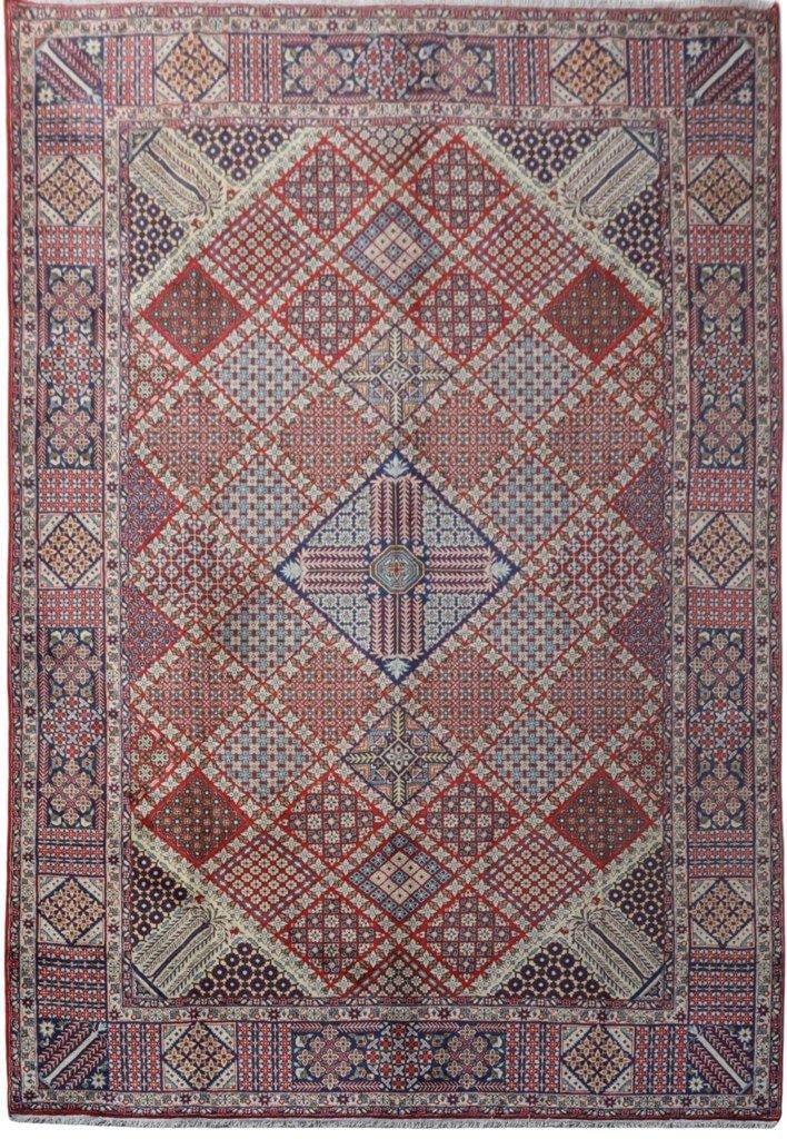 Handcrafted 13'11 x 9'10 Persian Isfahan Wool Rug Multi-Color Red Design: Handcrafted 13'11 x 9'10 Persian Isfahan Wool Rug Multi-Color Red Design Free continental US Shipping Enhance your space with this exquisite Persian Isfahan wool rug, featuring a distinctive design th