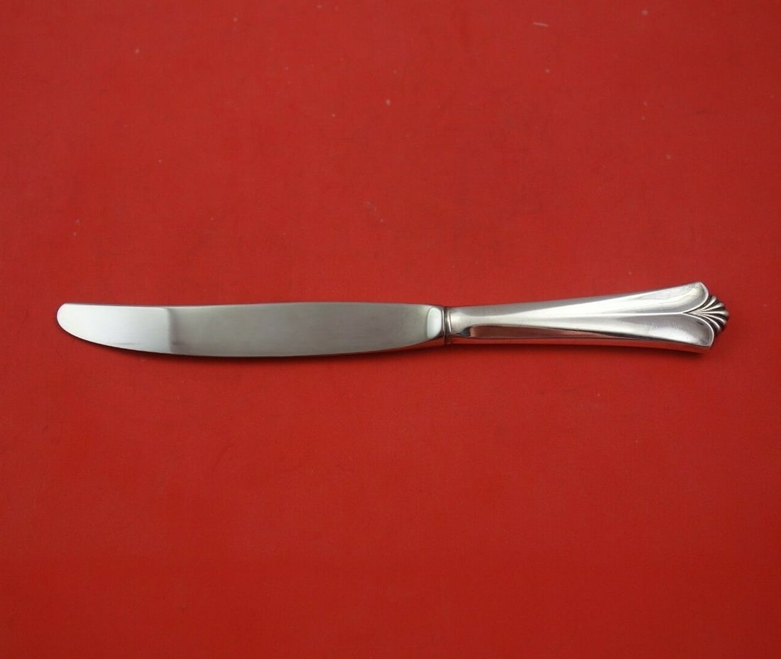 David Andersen Town Hall Sterling Silver Dinner Knife 9 3/8 Modern Flatware: David Andersen Town Hall Sterling Silver Dinner Knife 9 3/8 Modern Flatware This elegant dinner knife is crafted by David Andersen, featuring the Town Hall pattern, also known as Radhus M/Vifte. Made