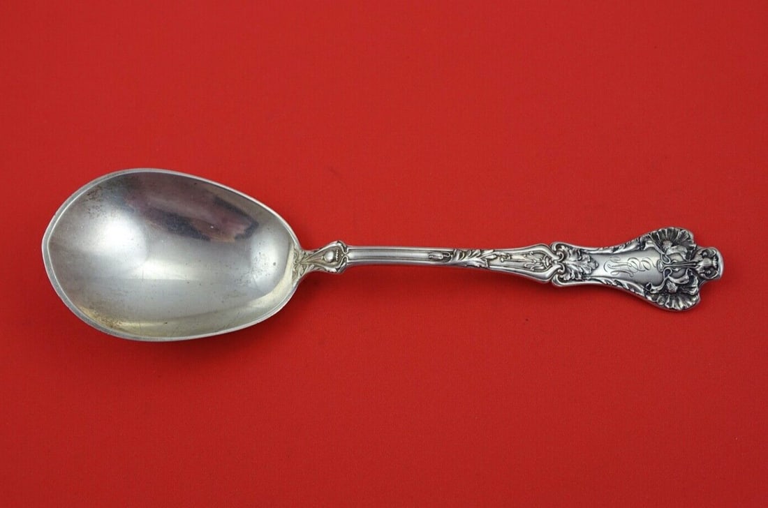 Gorham Patrician Sterling Silver 9 Inch Berry Spoon: Gorham Patrician Sterling Silver 9 Inch Berry Spoon This exquisite Patrician Berry Spoon by Gorham features a slightly pointed bowl, making it a perfect addition to your tableware collection. Crafted