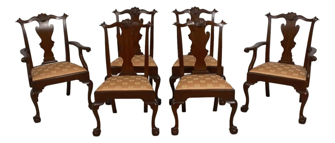 Set of 6 Henkel Harris Model 102 Chippendale Mahogany Dining Chairs: Set of 6 Henkel Harris Model 102 Chippendale Mahogany Dining Chairs This exquisite set of 6 Henkel Harris Model 102 dining chairs features a classic 18th-century Chippendale design, showcasing elegant