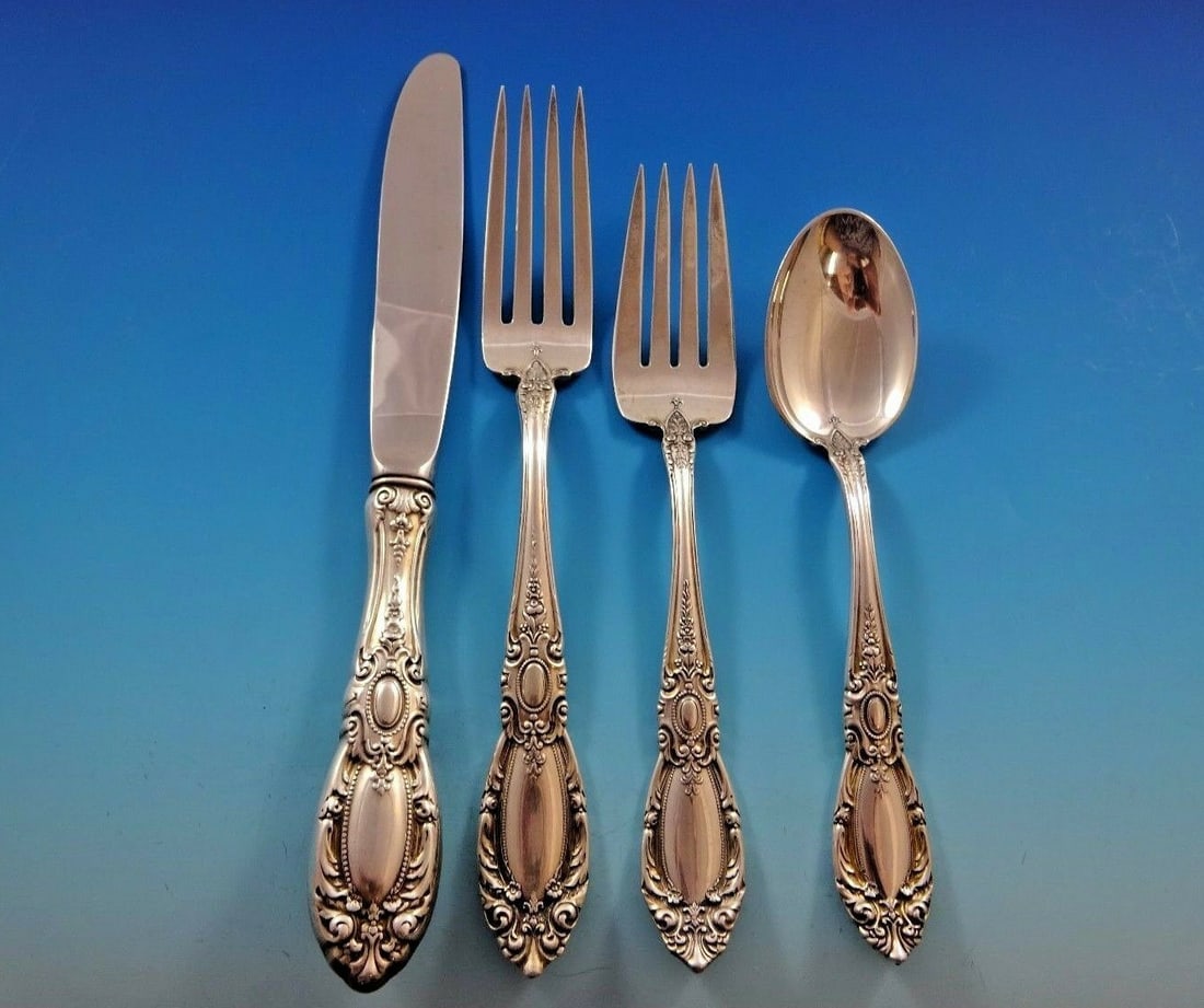 Towle King Richard Sterling Silver Flatware Set for 12 48 Pieces with Storage Chest: Towle King Richard Sterling Silver Flatware Set for 12 48 Pieces with Storage Chest Elevate your dining experience with the exquisite King Richard Flatware Set by Towle, a timeless collection crafted