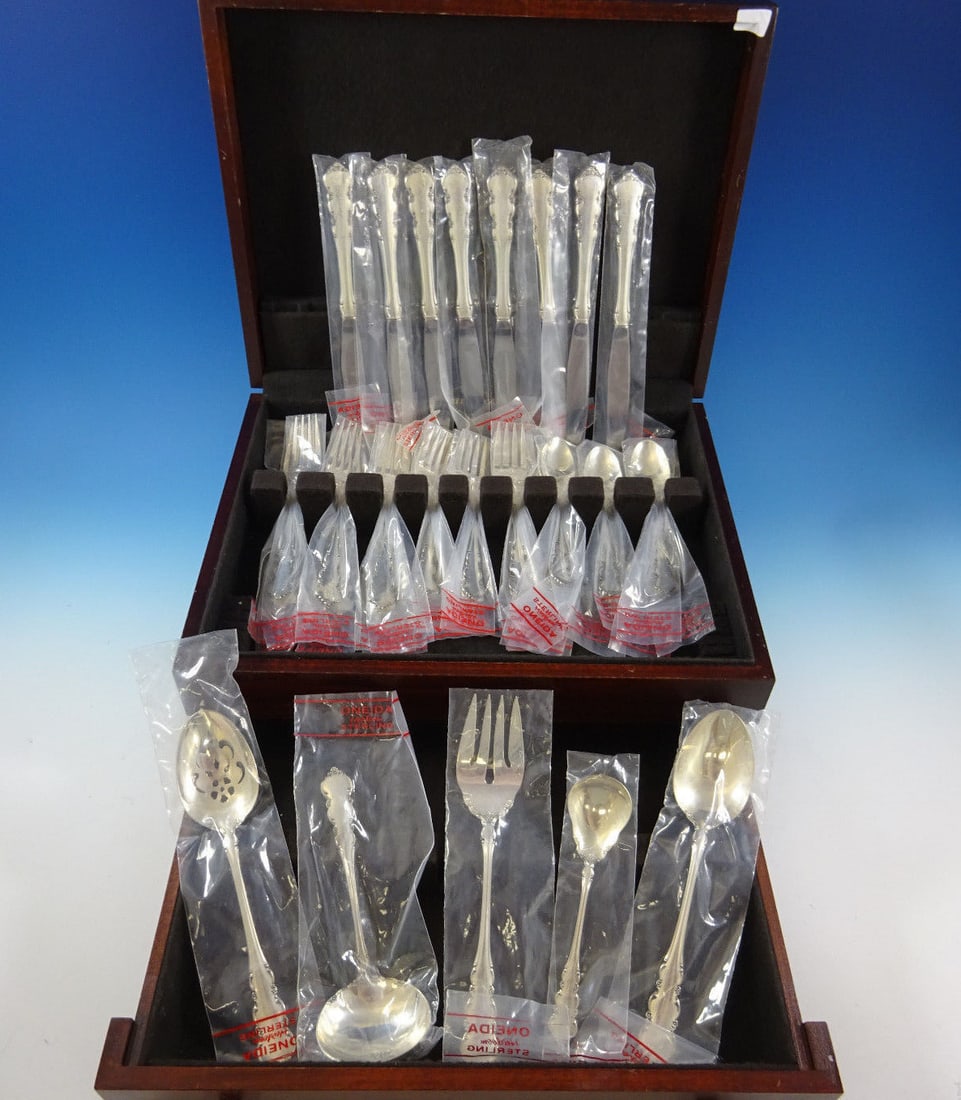 Oneida Martinique Sterling Silver Flatware Set for 8 37 Pieces New (1 of 8)
