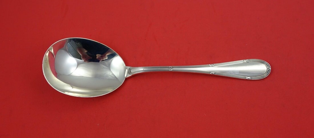 Buccellati Parma Sterling Silver Ovoid Serving Spoon 8.5": Buccellati Parma Sterling Silver Ovoid Serving Spoon 8.5" Experience the elegance of the Parma pattern by Buccellati with this exquisite sterling silver serving spoon. Measuring 8 1/2 inches, this ovo