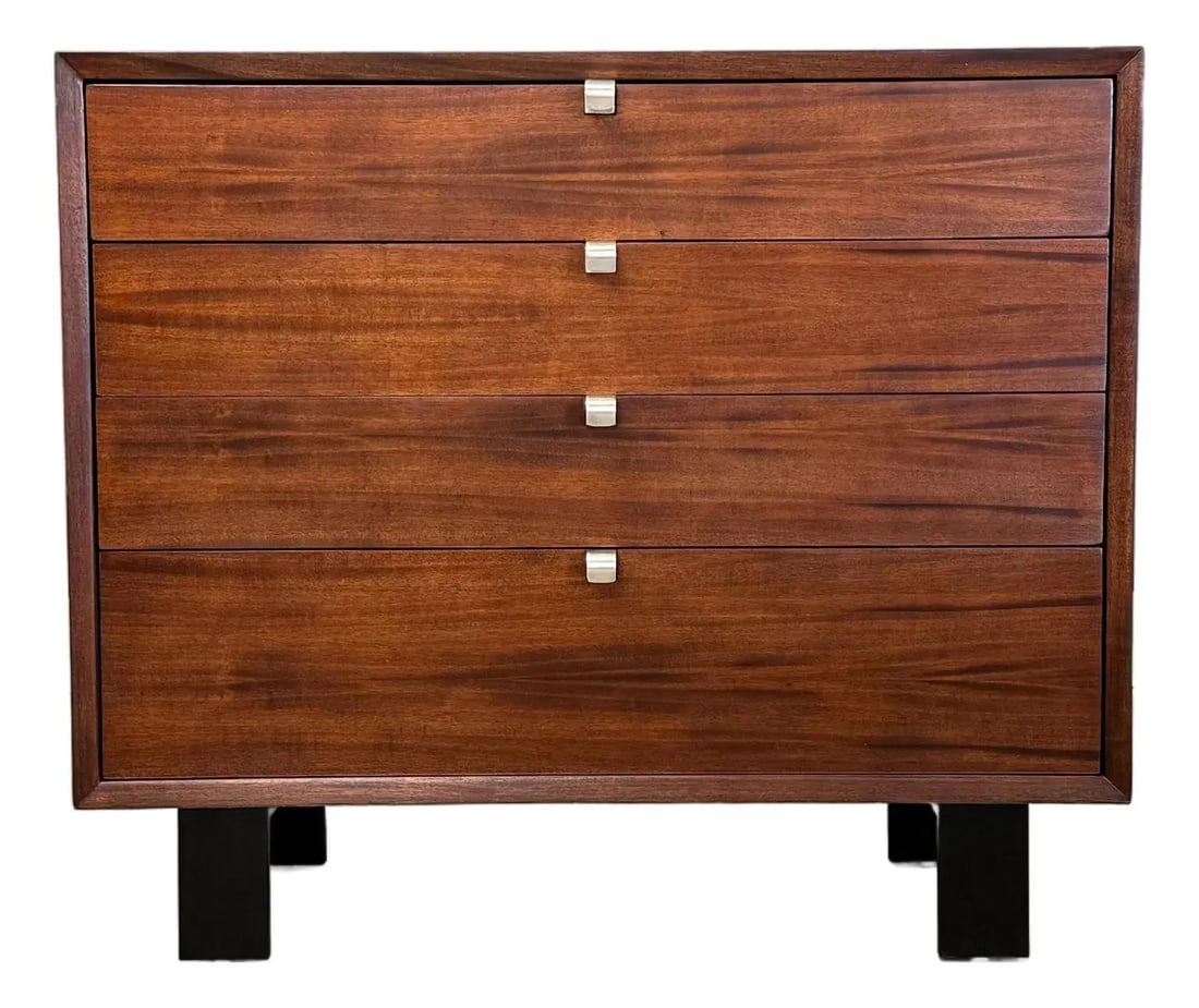 Mid Century Modern George Nelson Dresser Vanity for Herman Miller: Mid Century Modern George Nelson Dresser Vanity for Herman Miller This exquisite mid-century modern dresser vanity, designed by George Nelson for Herman Miller, showcases a refined mahogany constructi