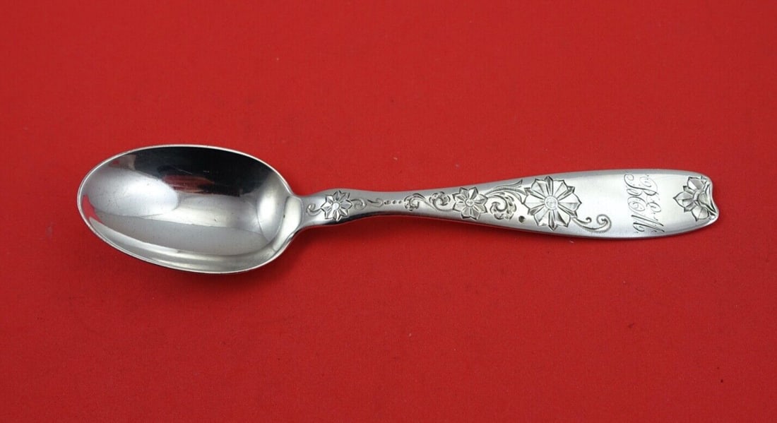 Whiting Sterling Silver Number 2 Soup Spoon Bright Cut Flowers 6.5": Whiting Sterling Silver Number 2 Soup Spoon Bright Cut Flowers 6.5" This exquisite soup spoon from Whiting features the elegant Number 2 pattern, adorned with bright cut flowers. Made of high-quality