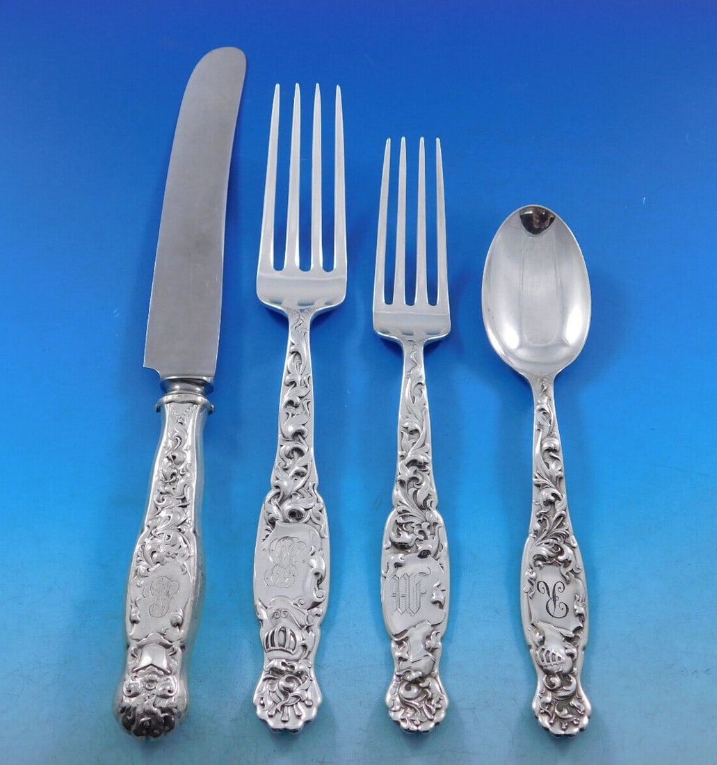 Rare Whiting Heraldic Sterling Silver Flatware Set for 8 - 35 Pieces: Rare Whiting Heraldic Sterling Silver Flatware Set for 8 - 35 Pieces Discover the elegance of the Heraldic pattern flatware set by Whiting Manufacturing Co., crafted from high-quality sterling silver.