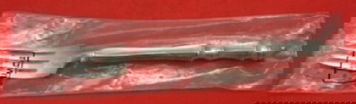 Towle Sterling Silver Carpenter Hall Regular Fork 8" New Flatware: Towle Sterling Silver Carpenter Hall Regular Fork 8" New Flatware Introducing the Carpenter Hall Regular Fork from Towle, a stunning piece of flatware crafted in fine sterling silver. This 8" fork sho