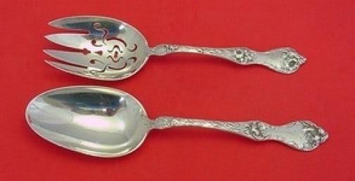 Reed & Barton Les Cinq Fleurs Sterling Silver 9 Inch Vegetable Serving Set: Reed & Barton Les Cinq Fleurs Sterling Silver 9 Inch Vegetable Serving Set Introducing the exquisite Les Cinq Fleurs Vegetable Serving Set by Reed & Barton, crafted from high-quality sterling silver.