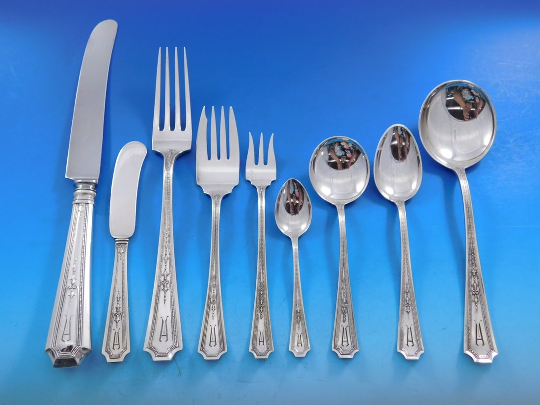 Durgin Colfax Sterling Silver Flatware Set 113 pcs Service 12 Art Deco: Durgin Colfax Sterling Silver Flatware Set 113 pcs Service 12 Art Deco This exquisite Colfax flatware set by Durgin, crafted from high-quality sterling silver, embodies the elegance of the Art Deco st