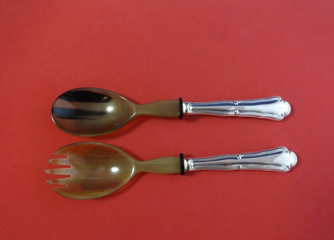 Zaramella Argenti Barocco Sterling Silver Salad Serving Set 2pc 9in: Zaramella Argenti Barocco Sterling Silver Salad Serving Set 2pc 9in Elevate your dining experience with this exquisite 2-piece salad serving set from Zaramella Argenti, crafted in sterling silver. The