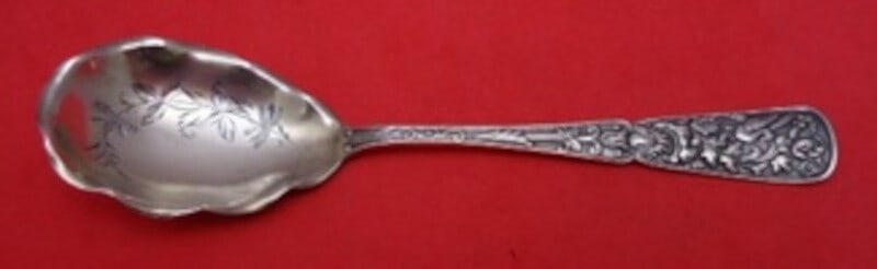 Knowles Bird Pattern Sterling Silver Sugar Spoon Gold Washed 5 3/4": Knowles Bird Pattern Sterling Silver Sugar Spoon Gold Washed 5 3/4" This exquisite sugar spoon by Knowles features a beautiful bright-cut design and a luxurious gold wash. Crafted from high-quality st
