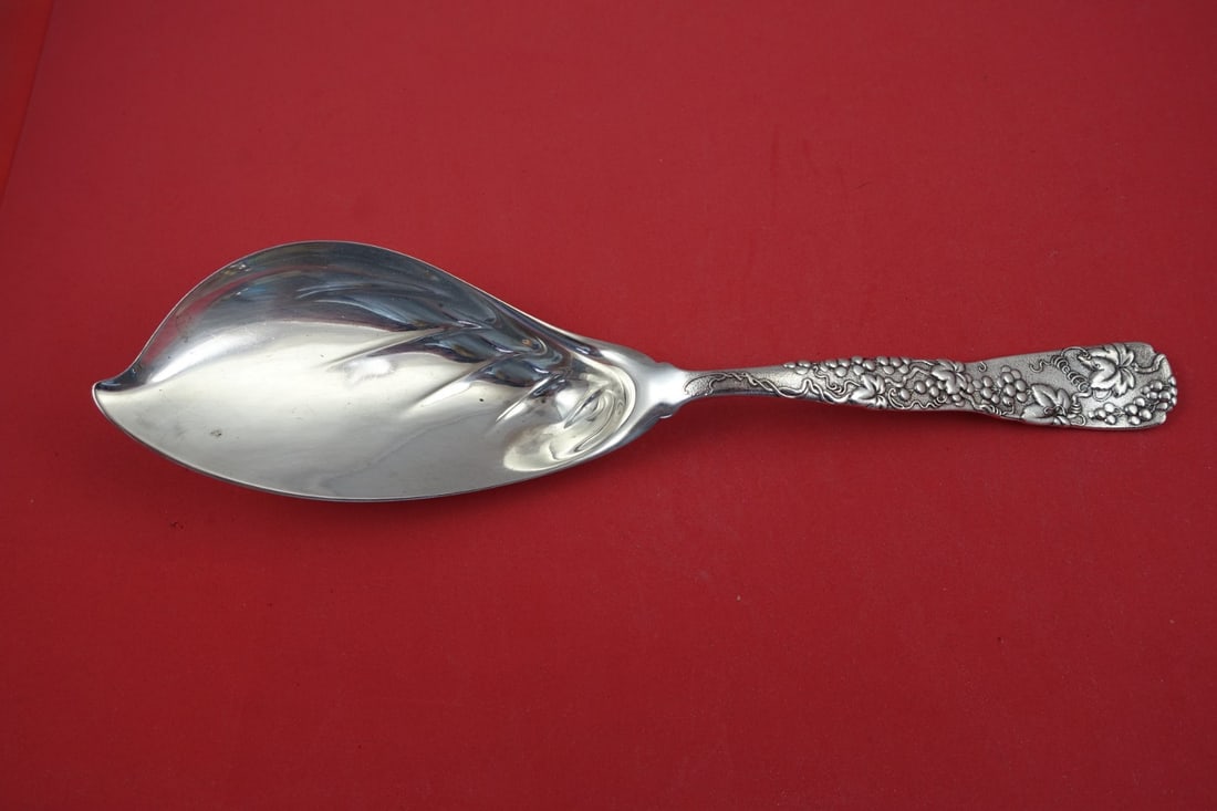 Tiffany Vine Sterling Silver Ice Cream Server 11.5" Grape Motif: Tiffany Vine Sterling Silver Ice Cream Server 11.5" Grape Motif This exquisite ice cream server is a stunning piece from Tiffany & Co., crafted in sterling silver and featuring the elegant Vine patter