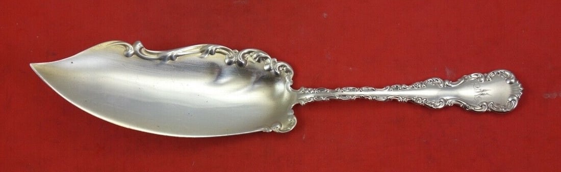 Whiting Gorham Louis XV Sterling Silver Jelly Knife Gold Wash 8.25": Whiting Gorham Louis XV Sterling Silver Jelly Knife Gold Wash 8.25" This exquisite jelly knife is crafted from sterling silver and features a luxurious gold wash. Produced by Whiting under the renowne