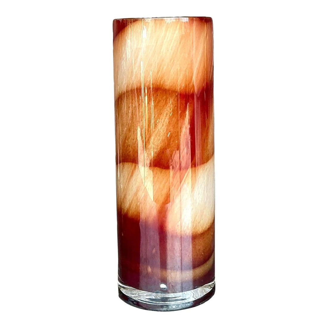 Kosta Boda Vintage Tall Ombre Art Glass Vase 13.5 Inches: Kosta Boda Vintage Tall Ombre Art Glass Vase 13.5 Inches Introducing the Vintage Kosta Boda Tall Ombre Vase, a stunning piece that perfectly marries bold artistry with Scandinavian elegance. Crafted b