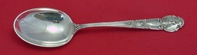Tiffany & Co. Renaissance Sterling Silver Vegetable Serving Spoon 9 3/4": Tiffany & Co. Renaissance Sterling Silver Vegetable Serving Spoon 9 3/4" This elegant vegetable serving spoon by Tiffany & Co. is crafted in sterling silver and features the exquisite Renaissance patt