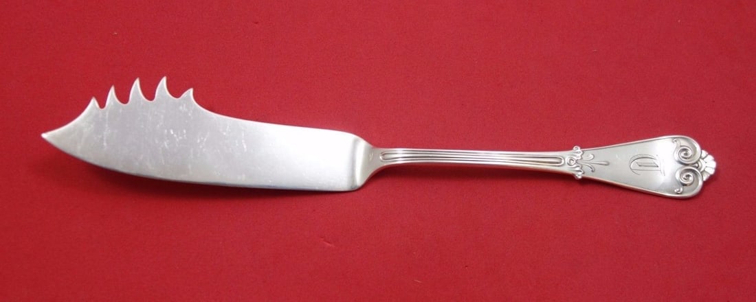 Tiffany & Co Beekman Sterling Silver Cheese Knife with Pick 8 1/4": Tiffany & Co Beekman Sterling Silver Cheese Knife with Pick 8 1/4" This exquisite cheese knife is part of the Beekman pattern by Tiffany & Co., crafted from high-quality sterling silver. Measuring 8 1