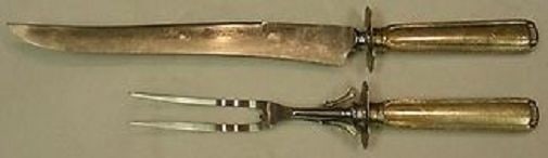 Lunt Sterling Silver Embassy Scroll 2pc Roast Carving Set: Lunt Sterling Silver Embassy Scroll 2pc Roast Carving Set This exquisite two-piece roast carving set features a stunning Embassy Scroll pattern by Lunt, crafted from high-quality sterling silver. The