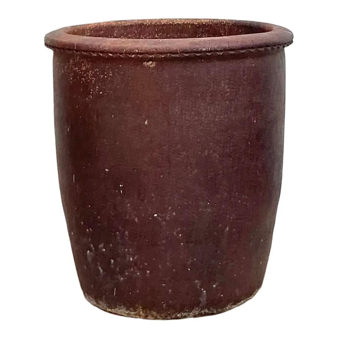Vintage Boho Terracotta Planter Deep Brown 24 Inch: Vintage Boho Terracotta Planter Deep Brown 24 Inch Enhance your garden or interior decor with this Vintage Boho Glazed Terracotta Planter. Featuring a rich deep brown glaze and a simple, elegant silho