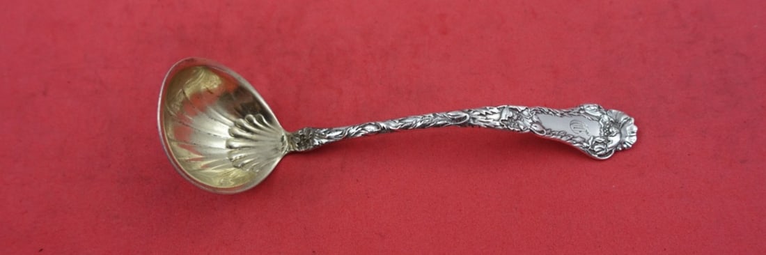 Gorham Poppy Sterling Silver Sauce Ladle 5 inch Shell Bowl: Gorham Poppy Sterling Silver Sauce Ladle 5 inch Shell Bowl Discover the exquisite Poppy by Gorham Sterling Silver Sauce Ladle, featuring a stunning gold-washed shell bowl and measuring 5 inches. Craft