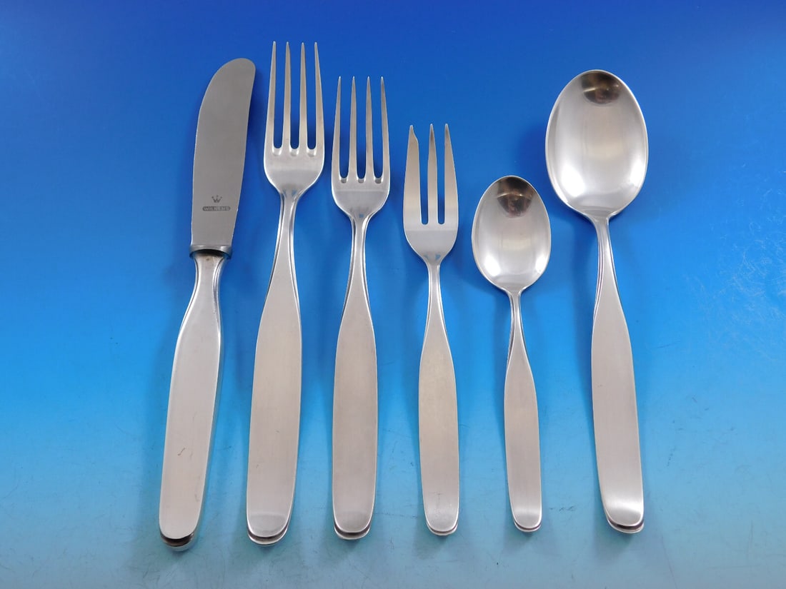Wilkens Constanze 800 Silver Flatware Set 64 Pieces Modern Design: Wilkens Constanze 800 Silver Flatware Set 64 Pieces Modern Design Discover the elegance of the Constanze by Wilkens German 800 Silver Flatware Set, featuring a modern unadorned design. This comprehens