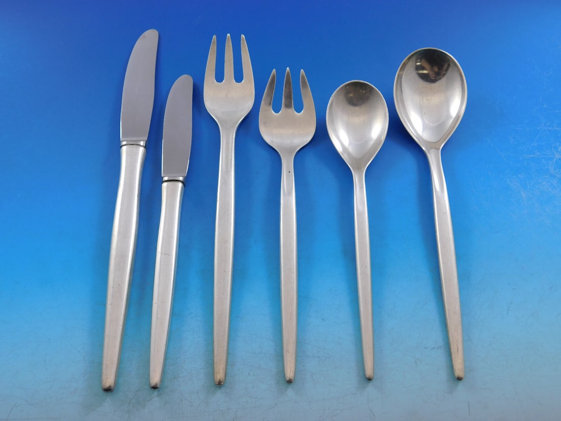 A. Michelsen Tulip Sterling Silver Flatware Set 48 Pieces Modern Scandinavian: A. Michelsen Tulip Sterling Silver Flatware Set 48 Pieces Modern Scandinavian Enhance your dining experience with this exquisite Tulip flatware set by A. Michelsen, crafted from high-quality sterling