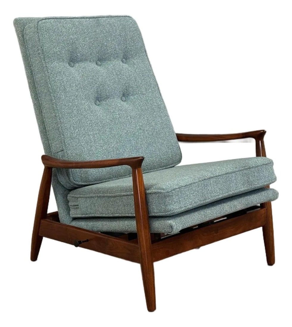 Milo Baughman Walnut Recliner Lounge Chair Blue Fabric Mid Century: Milo Baughman Walnut Recliner Lounge Chair Blue Fabric Mid Century Experience the elegance of mid-century modern design with this walnut reclining and rocking lounge chair attributed to Milo Baughman.
