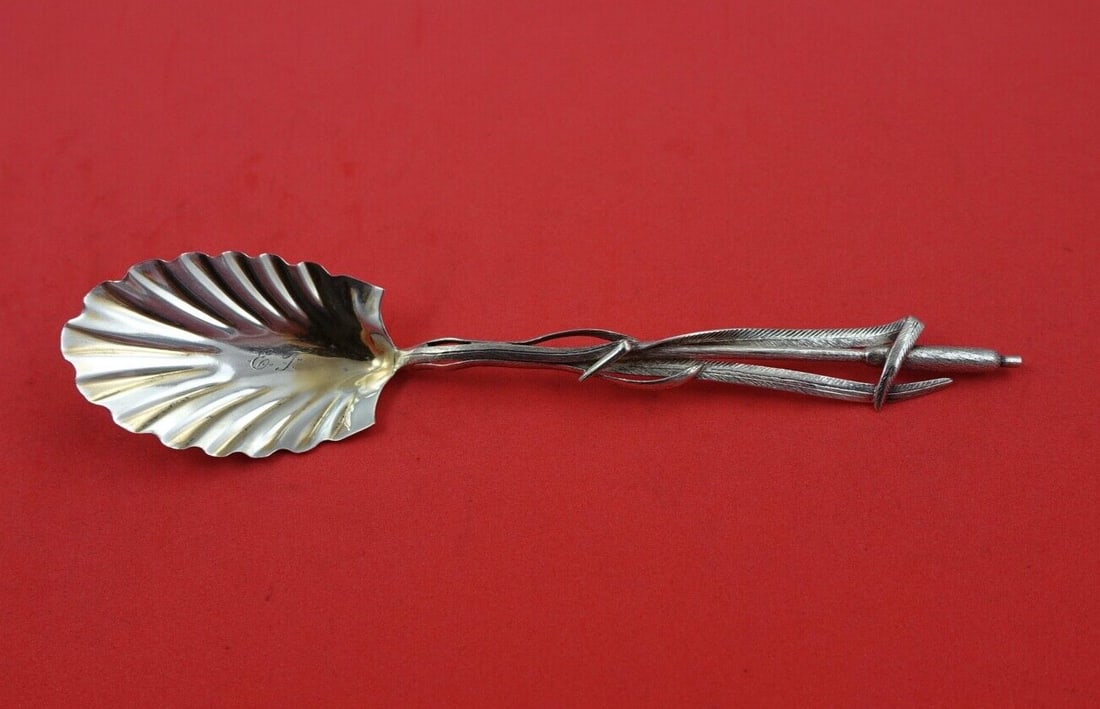 Gorham Cat Tails Sterling Silver Sugar Spoon 6 1/8 Light Gold Wash: Gorham Cat Tails Sterling Silver Sugar Spoon 6 1/8 Light Gold Wash This exquisite serving spoon features the "Cat Tails" pattern by Gorham, crafted from high-quality sterling silver. The spoon showcas