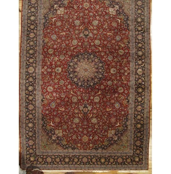 Exquisite 13 x 19.9 Persian Tabriz Rug Birds Motif Wool Silk 400 KPSI: Exquisite 13 x 19.9 Persian Tabriz Rug Birds Motif Wool Silk 400 KPSI Free continental US Shipping Discover the elegance of our 13' x 20' Fine Quality Wool & Silk Persian Tabriz Rug, featuring a stunn