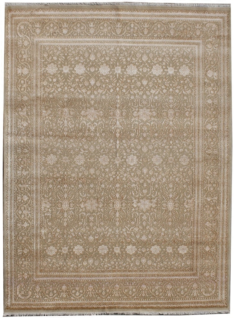 8.9 x 12 Handcrafted Grey Wool & Silk Area Rug: 8.9 x 12 Handcrafted Grey Wool & Silk Area Rug Free continental US Shipping Transform your space with this exquisite 8.9 x 12 Grey Fine Quality Wool & Silk Rug. Handcrafted by skilled artisans, this l