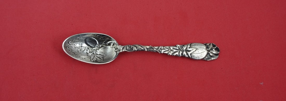Rare Gorham Sterling Silver Teaspoon Hand Cast Muscatine 6 Inch: Rare Gorham Sterling Silver Teaspoon Hand Cast Muscatine 6 Inch This exquisite teaspoon by Gorham is a remarkable piece of craftsmanship, featuring a hand-cast design with a charming 'Muscatine' melon