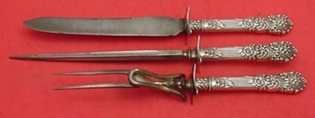 Reed & Barton Trajan Sterling Silver 3pc Roast Carving Set: Reed & Barton Trajan Sterling Silver 3pc Roast Carving Set Elevate your dining experience with this exquisite Trajan 3-piece roast carving set by Reed & Barton. Crafted from high-quality sterling silv