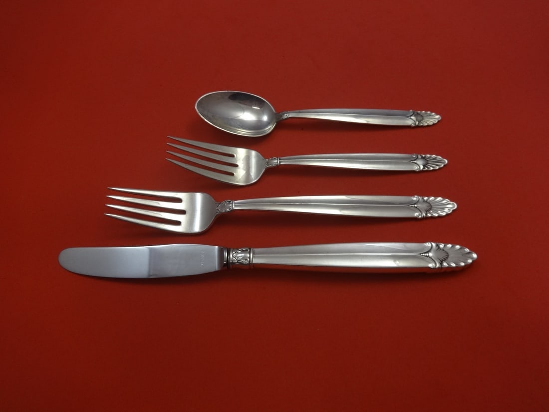 International Sterling Silver Empress 4-Piece Grille Size Place Setting: International Sterling Silver Empress 4-Piece Grille Size Place Setting This exquisite 4-piece grille size place setting from the Empress pattern by International Sterling Silver is a stunning additio