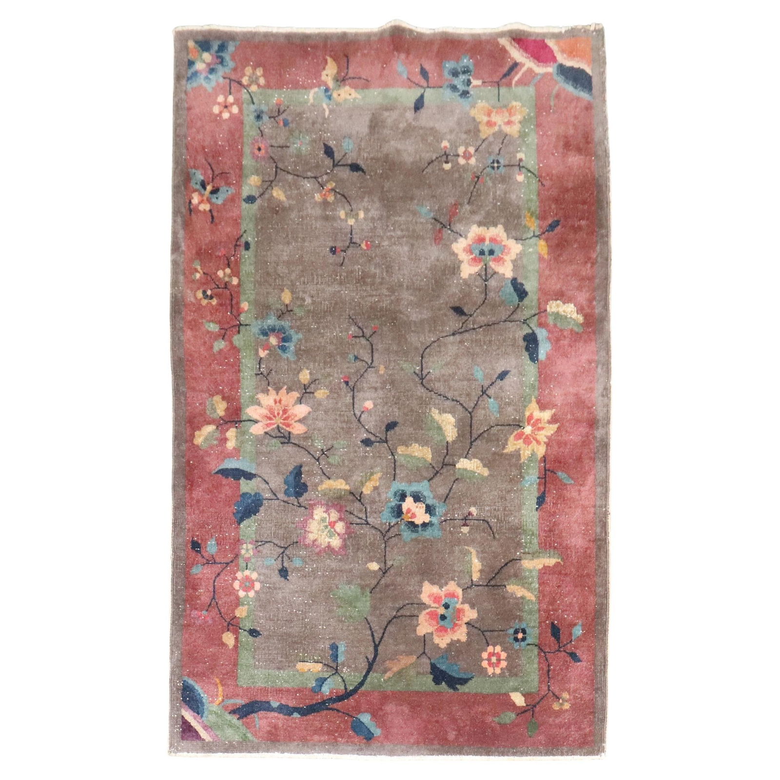 Chinese Art Deco Wool Accent Rug Circa 1930 4' x 6' 9": Chinese Art Deco Wool Accent Rug Circa 1930 4' x 6' 9" This is a 1930s Chinese Art Deco accent rug, featuring a hand-knotted wool construction. The rug showcases the Chinese Chippendale style and disp