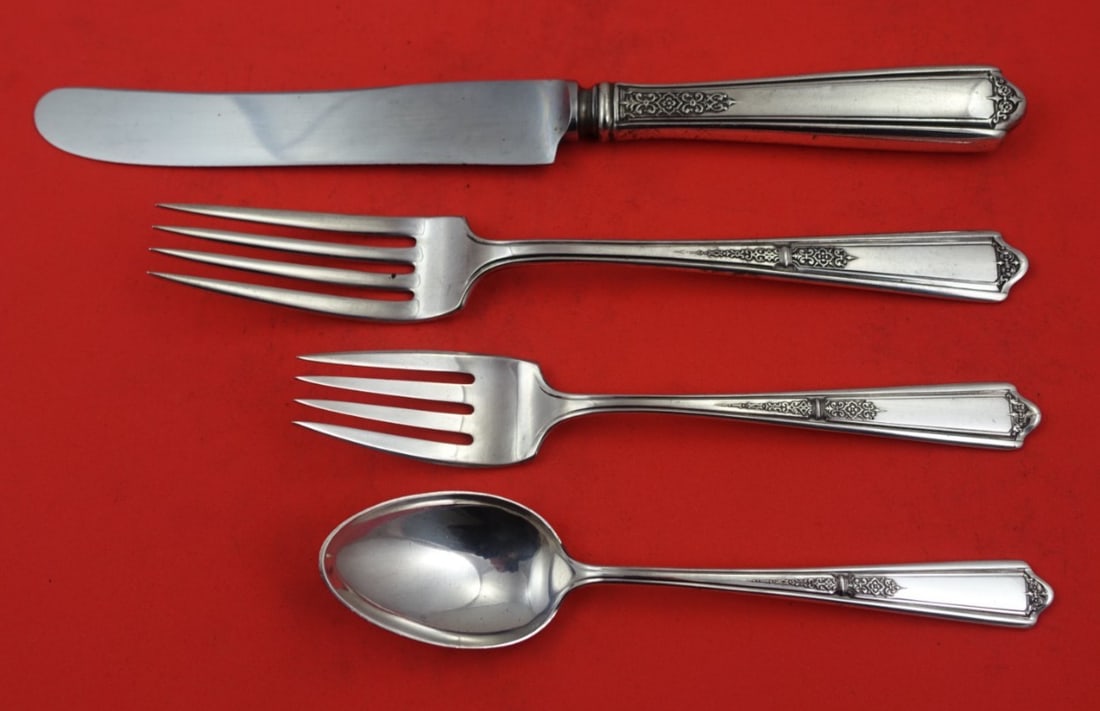 Towle Seville Sterling Silver Vintage 4-Piece Dinner Place Setting: Towle Seville Sterling Silver Vintage 4-Piece Dinner Place Setting This vintage 4-piece dinner size place setting features the elegant Seville pattern by Towle, crafted from high-quality sterling silv