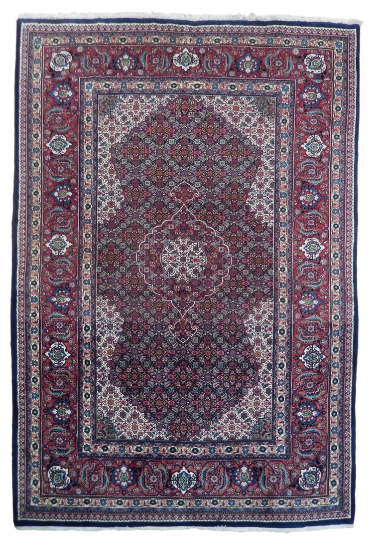 Genuine Persian Tabriz Wool Rug 7 x 9.7 Mahi Fish Design: Genuine Persian Tabriz Wool Rug 7 x 9.7 Mahi Fish Design Free continental US Shipping Enhance your space with this exquisite 7 x 9.7 Genuine Persian Tabriz Wool Rug featuring a stunning Mahi Fish desi