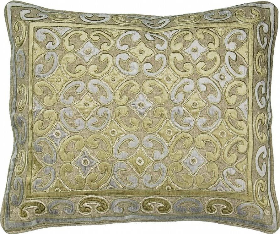 Provence Home Champagne Velvet Applique Linen Throw Pillow 16 x 20: Provence Home Champagne Velvet Applique Linen Throw Pillow 16 x 20 Experience the elegance of this luxurious throw pillow featuring a stunning velvet applique. Crafted from premium linen, this pillow