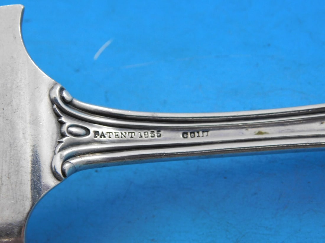 Albert Coles Leaf Pattern Coin Silver Fish Serving Set - 8