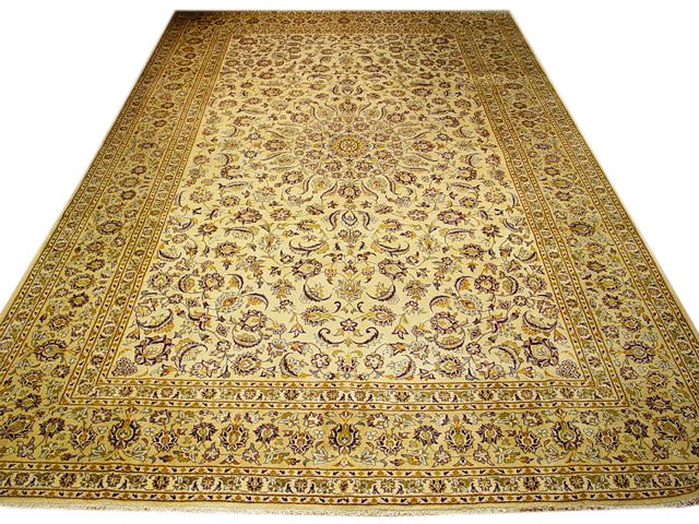 10' x 16'6" Ivory Handmade Persian Kashan Rug: 10' x 16'6" Ivory Handmade Persian Kashan Rug Free continental US Shipping Transform your living space with this exquisite 10' x 16' 6" Ivory Handmade Persian Kashan Style Rug. Meticulously crafted by