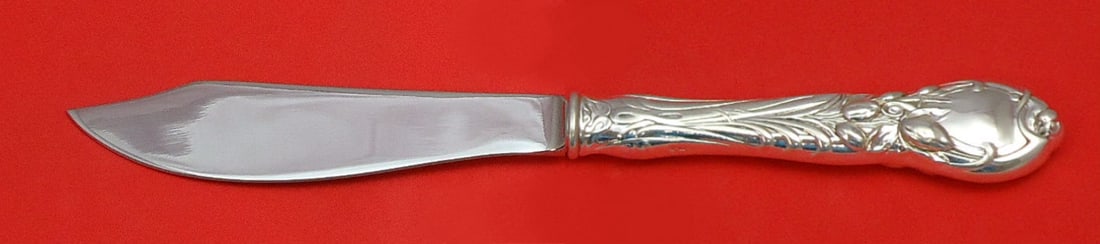 Reed and Barton La Parisienne Sterling Silver Fish Knife Custom 8 1/4": Reed and Barton La Parisienne Sterling Silver Fish Knife Custom 8 1/4" This exquisite fish knife from the La Parisienne pattern by Reed and Barton is crafted from high-quality sterling silver. Featuri