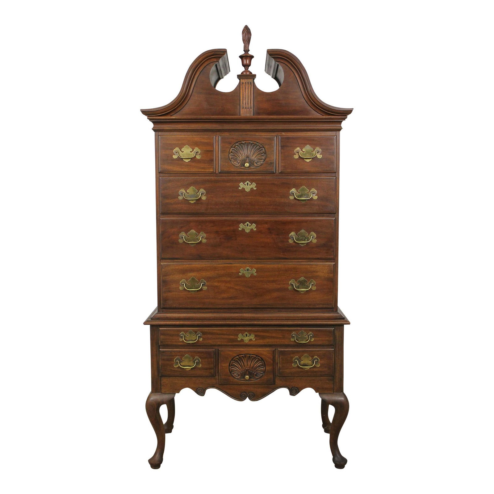 Henkel Harris Mahogany Highboy Philadelphia Quality Construction: Henkel Harris Mahogany Highboy Philadelphia Quality Construction This exquisite Henkel Harris Mahogany Philadelphia Highboy is a stunning piece of furniture dating back to approximately 1974. It featu