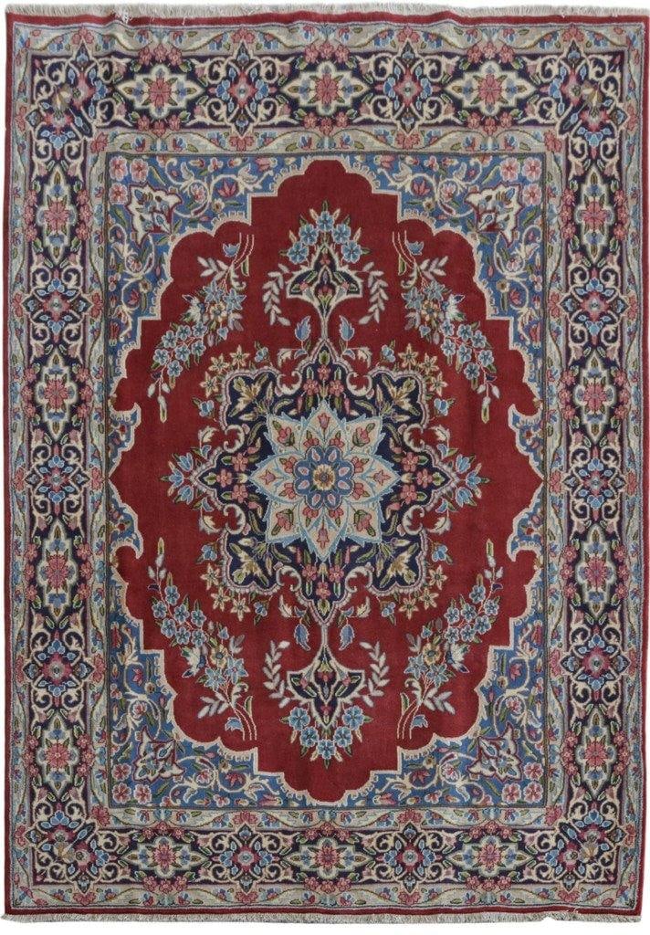 Handmade 6.7 x 9.4 Berry Red Persian Tehran Rug: Handmade 6.7 x 9.4 Berry Red Persian Tehran Rug Free continental US Shipping Transform your space with this exquisite 6.7 x 9.4 Berry Red Persian Tehran Rug, handcrafted by skilled artisans in Tehran.
