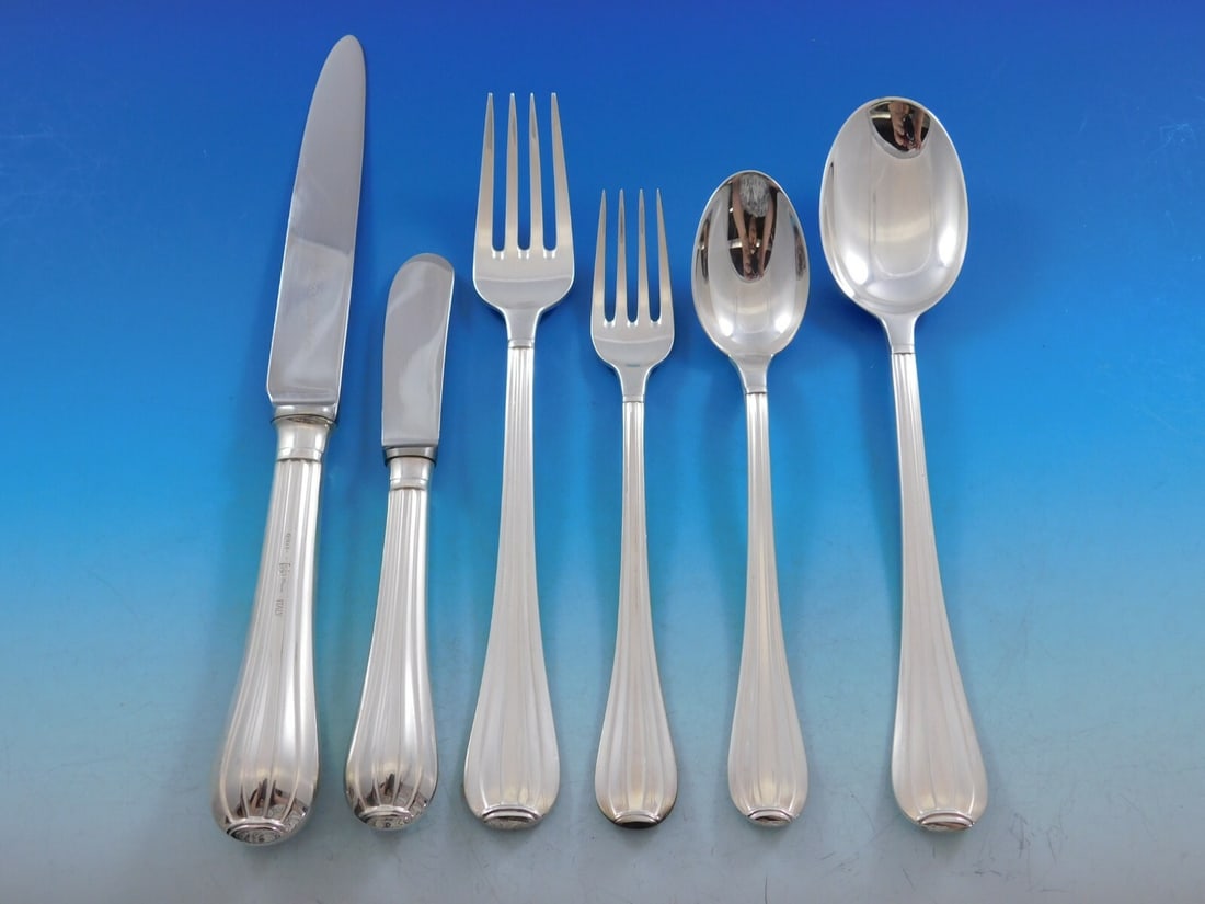 Ricci Meridiani 48 Piece Sterling Silver Flatware Set Milano Italy: Ricci Meridiani 48 Piece Sterling Silver Flatware Set Milano Italy Elevate your dining experience with this exquisite 48-piece Meridiani by Ricci flatware set, crafted from 925 sterling silver in Ital